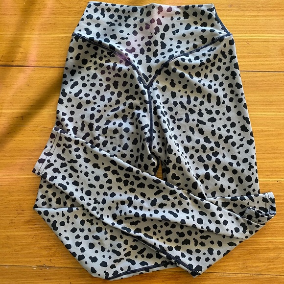 Balance Athletica Ascend Pant SnowLeopard Midnight - Picture 4 of 5